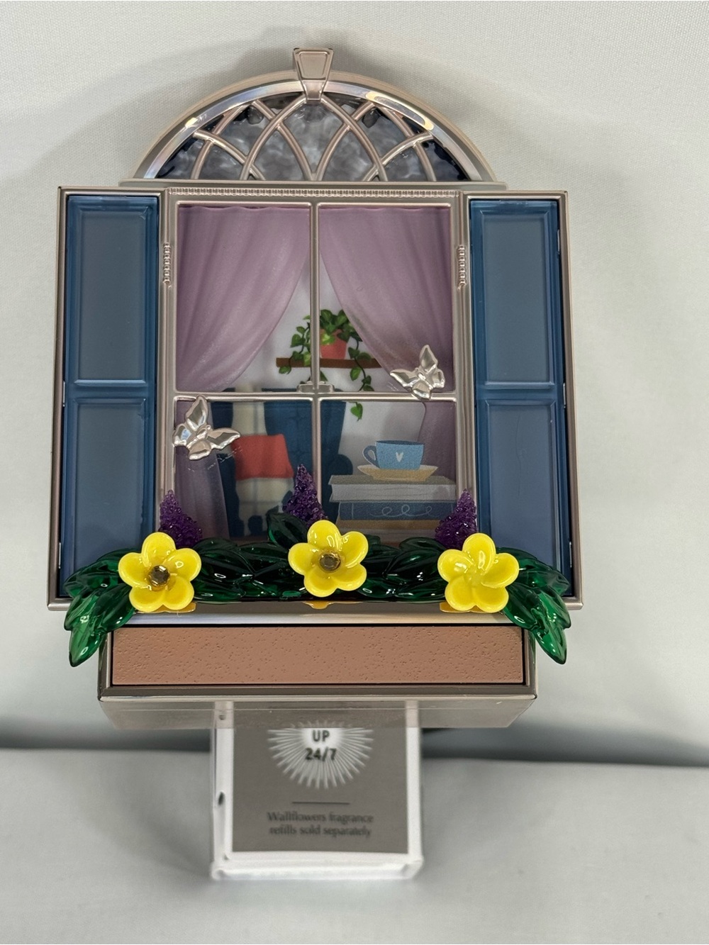 Bath & Body Works Pink & Blue Window Night Light with Yellow Floral Accents